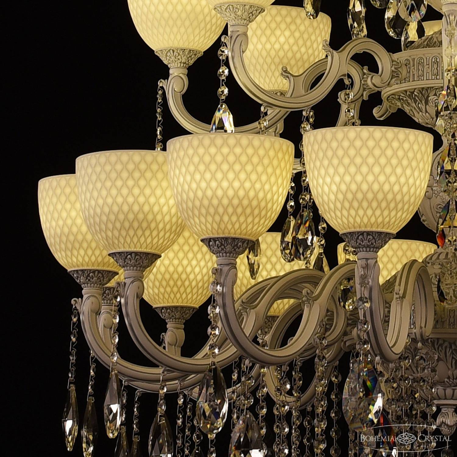 Подвесная люстра Bohemia AL7801 AL78101/16+8+8/300/3d B WMN P1 U Wave