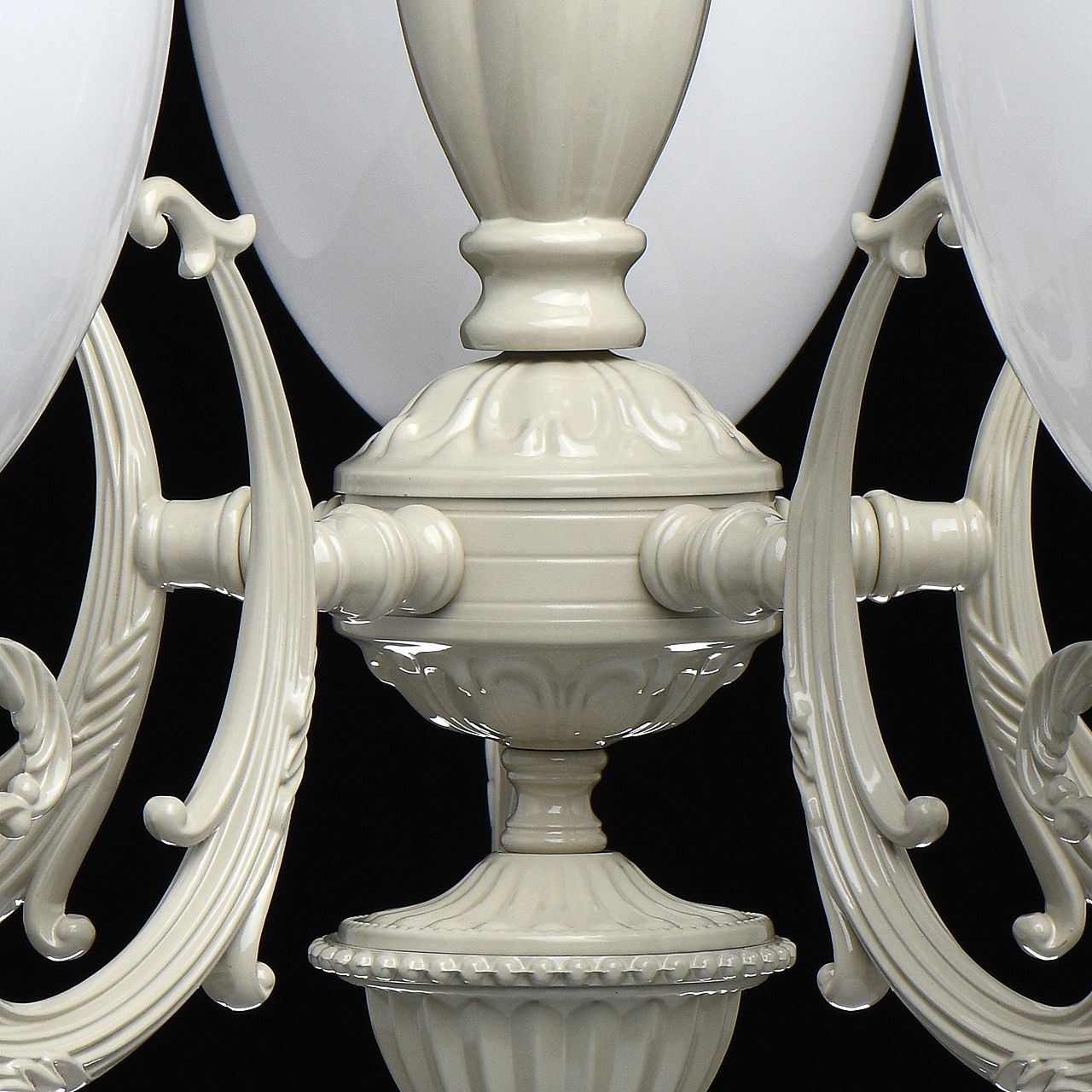 Подвесная люстра MW Light Ариадна 450013005