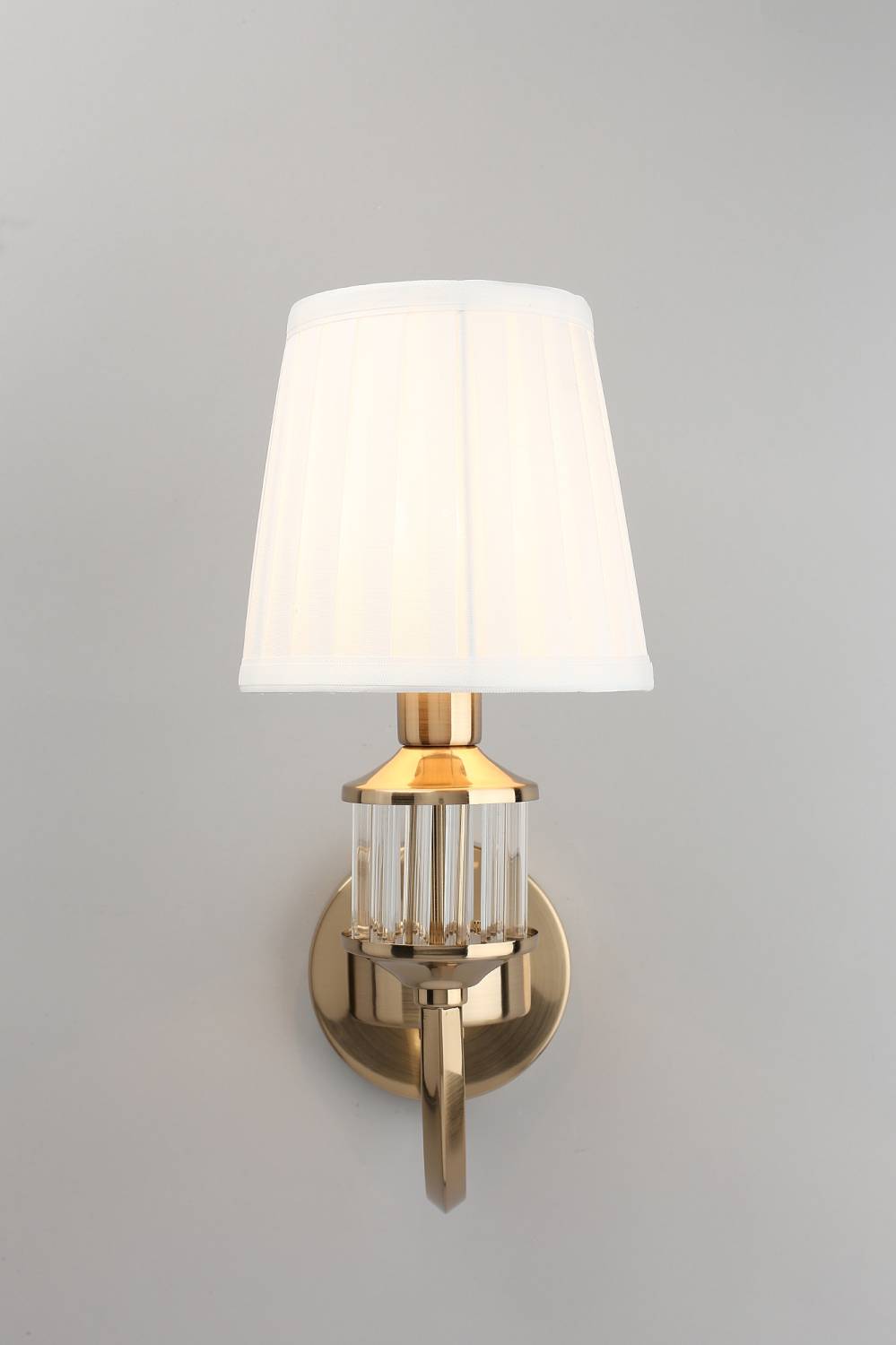 Настенное бра Aployt Zhaklin APL.744.01.01 Настенное бра Aployt Zhaklin APL.744.01.01
