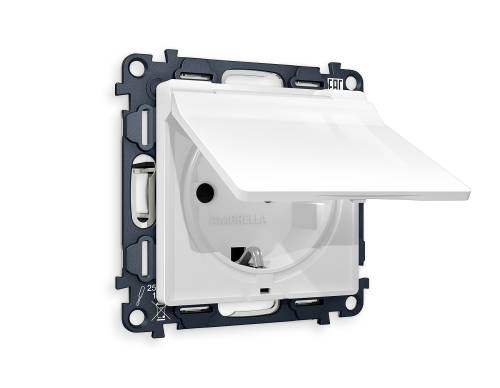 Розетка Ambrella Volt ALFA MA108010