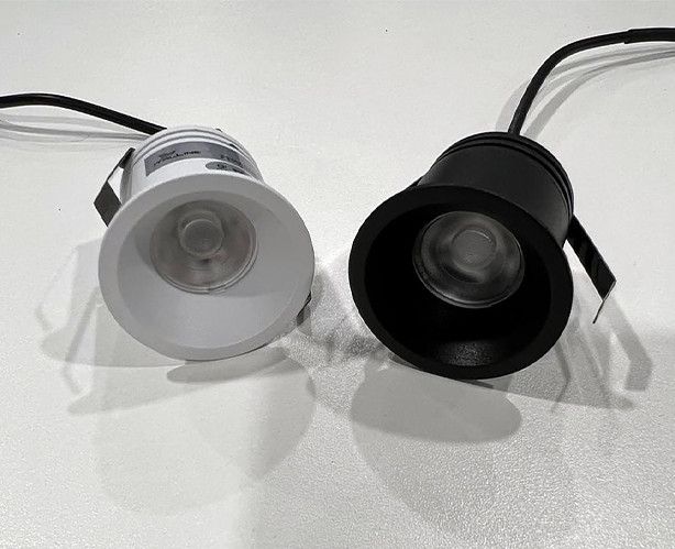 Встраиваемый светильник Italline DL3027 DL 3027 white