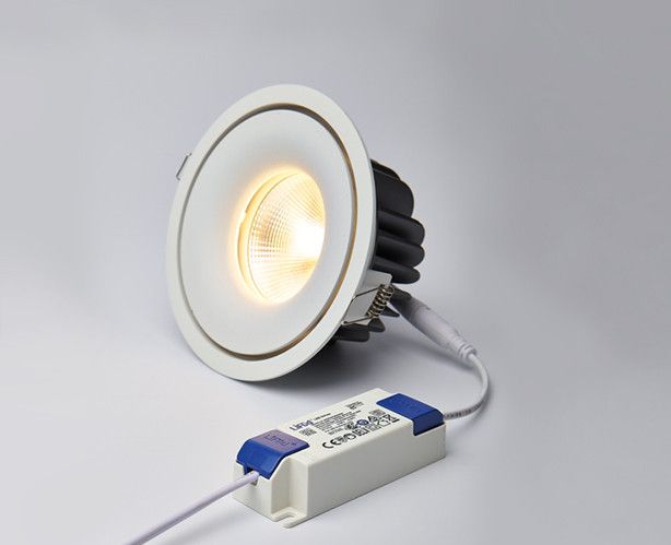 Встраиваемый светильник Italline 60 1 IT06-6018 white 3000K