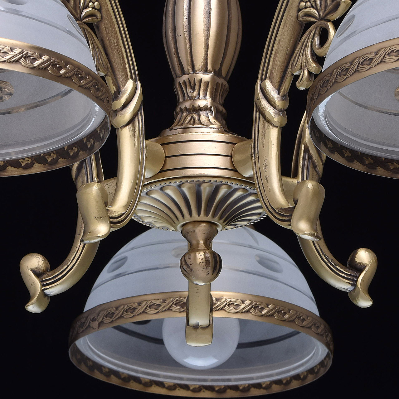 Подвесная люстра MW Light Ангел 295011005 Подвесная люстра MW Light Ангел 295011005