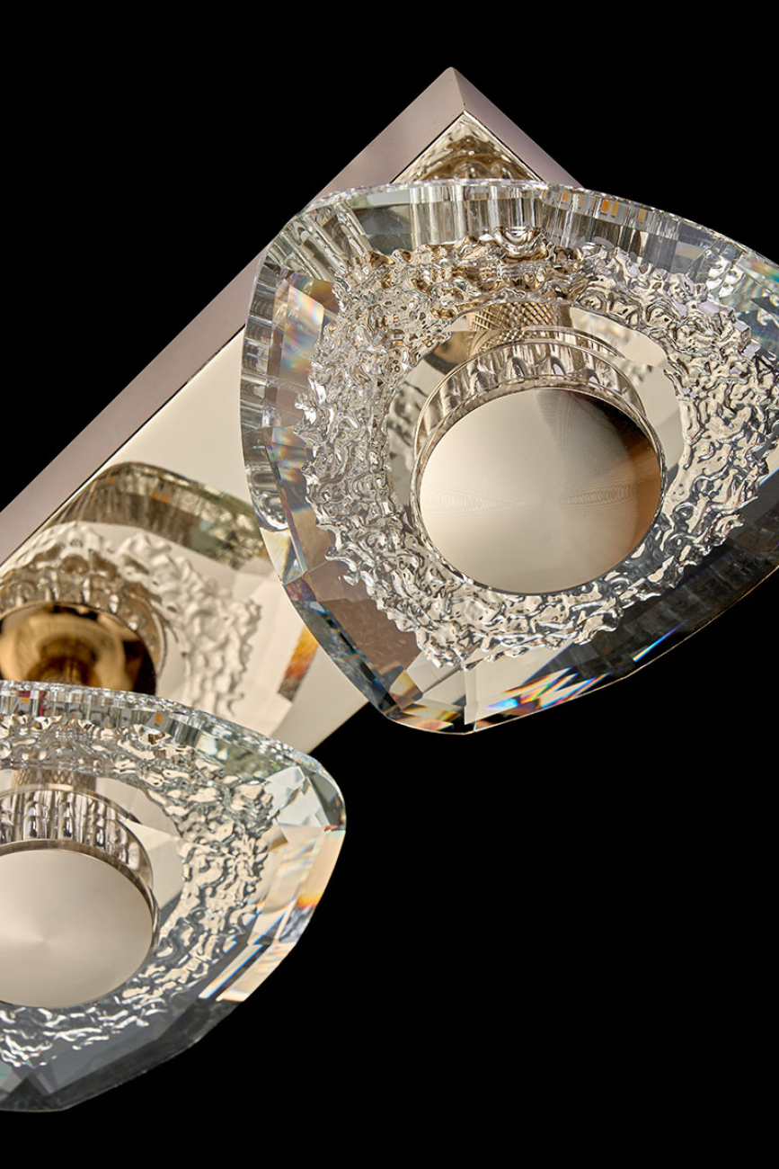 Настенное бра LEON Iris LE7913/2W Gold