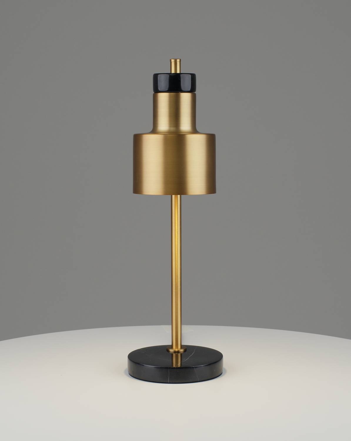 Настольная лампа Moderli Goldy V11307-1T