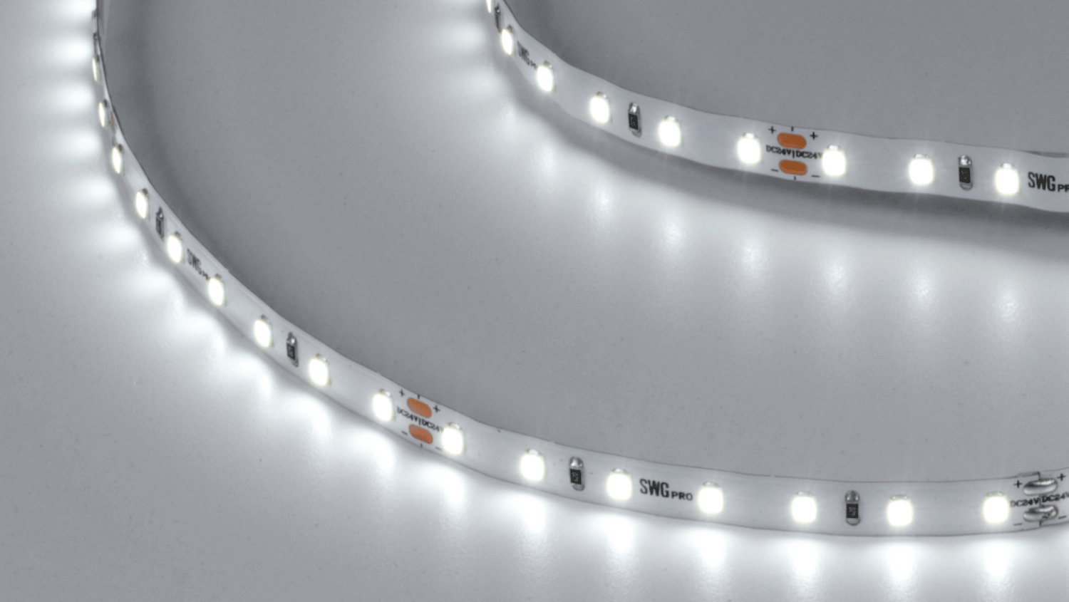 LED лента SWG PRO SWG2P84 SWG2P84-24-8.6-W LED лента SWG PRO SWG2P84 SWG2P84-24-8.6-W