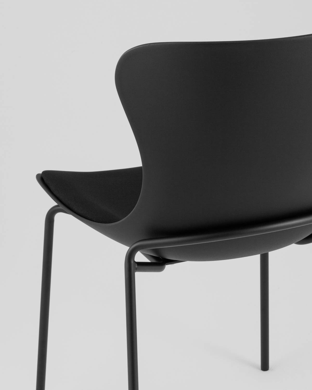 Стул пластиковый Stool Group Shaya D-025ACC black