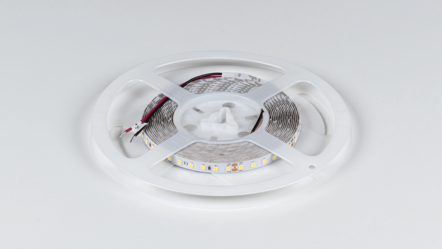 LED лента SWG DesignLed DSG2120 DSG2120-24-W-33