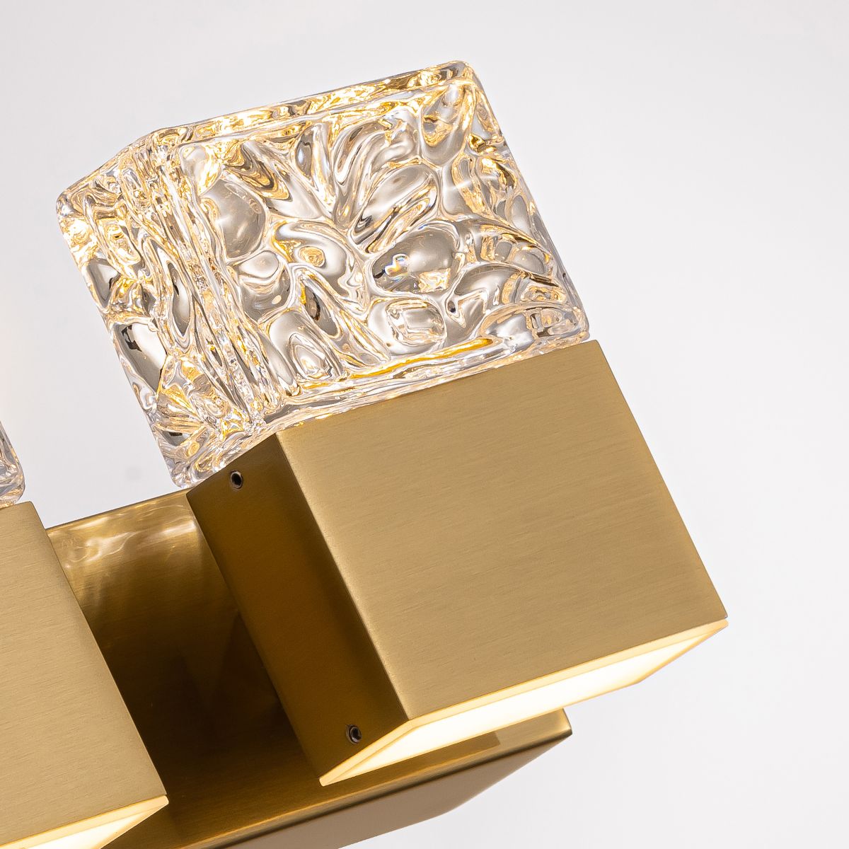 Настенный светильник Delight Collection MD17090026 MB17090026-2B gold
