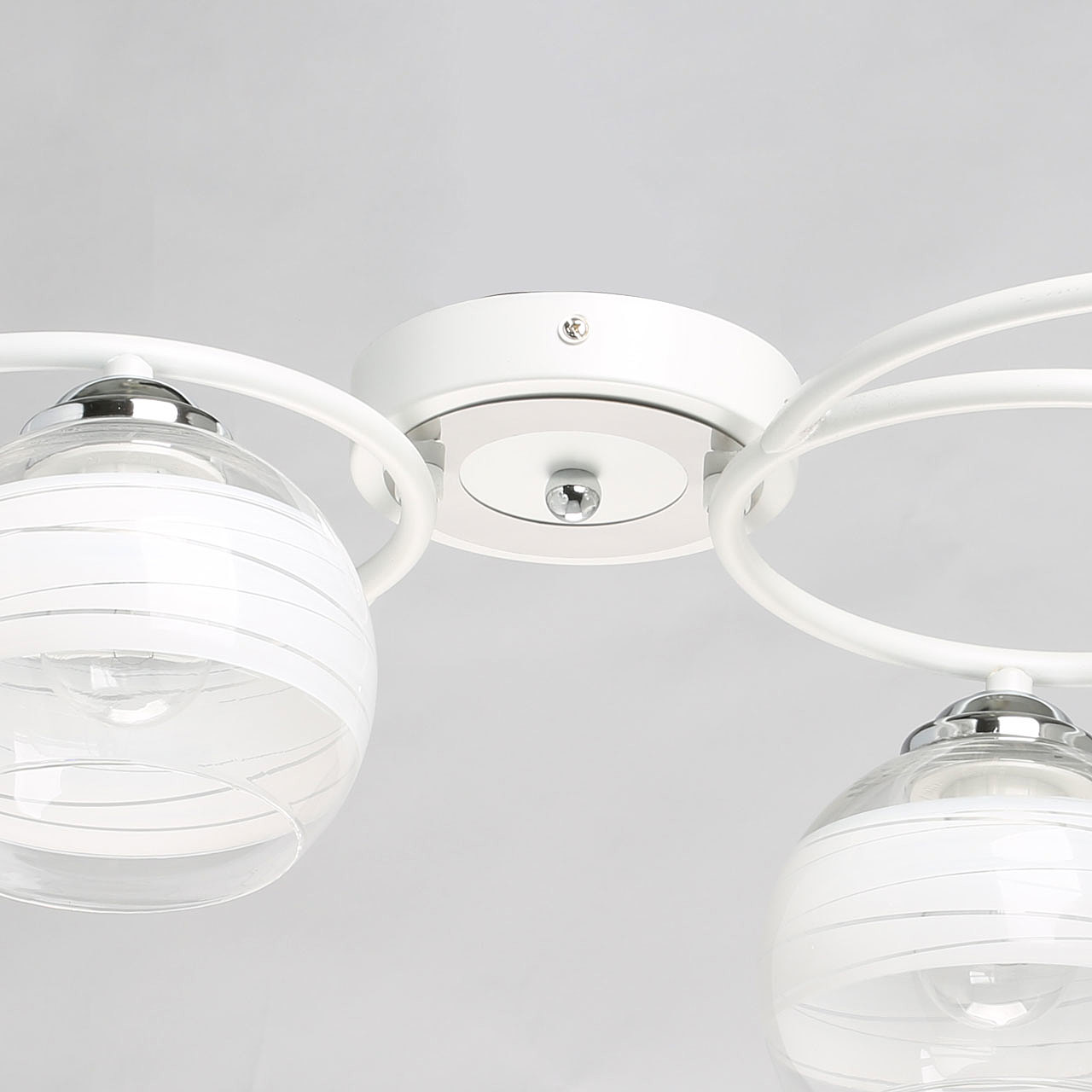 Потолочная люстра De Markt Грация 677014004