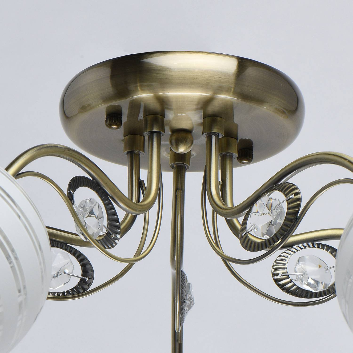 Потолочная люстра De Markt Грация 677013005