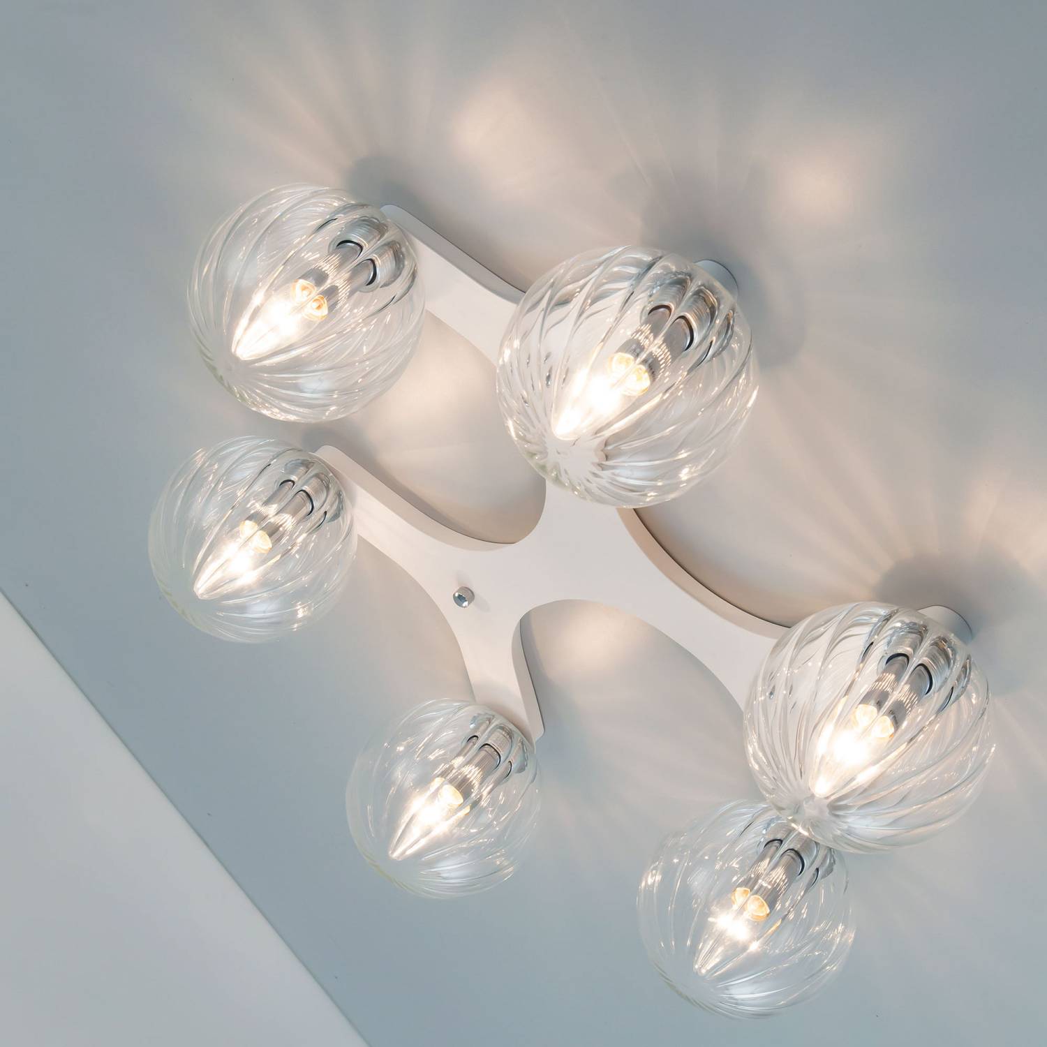 Потолочная люстра Citilux Коптер CL116160