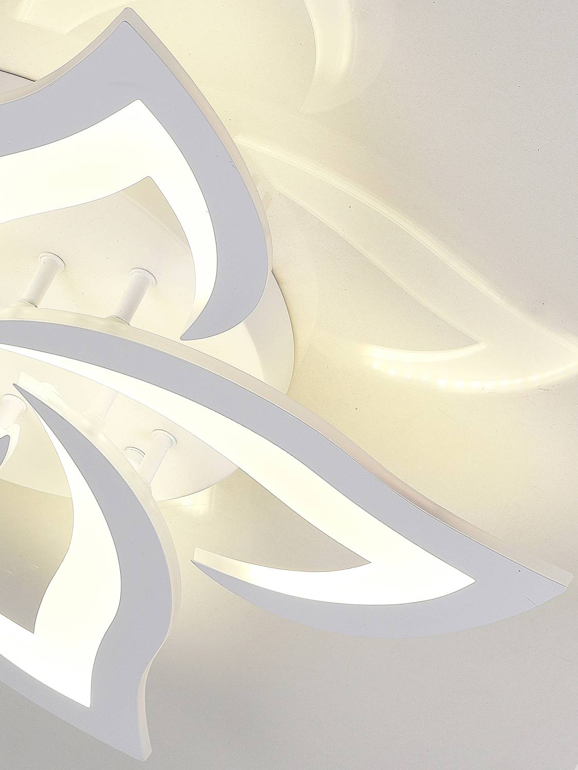 Потолочная люстра Natali Kovaltseva Olimp Ii LED LAMPS 85006