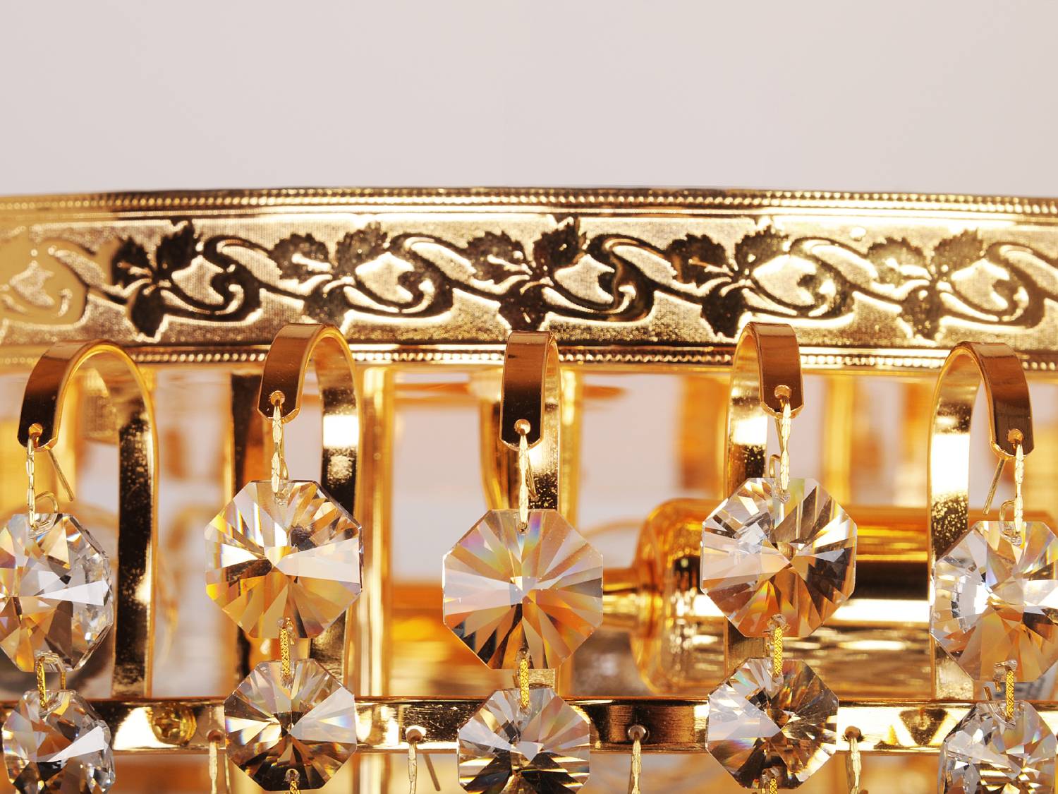 Потолочная люстра Doge Luce 702PL1-GO