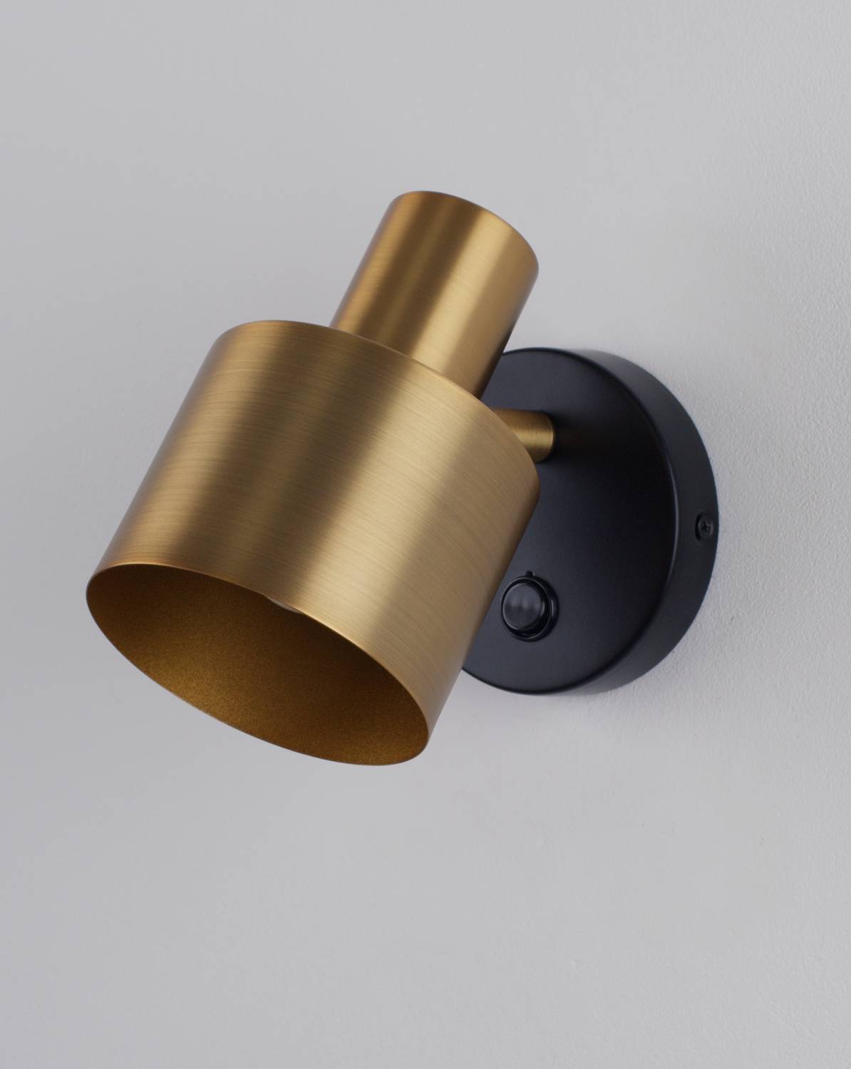 Настенный светильник Moderli Artis V11274-1W