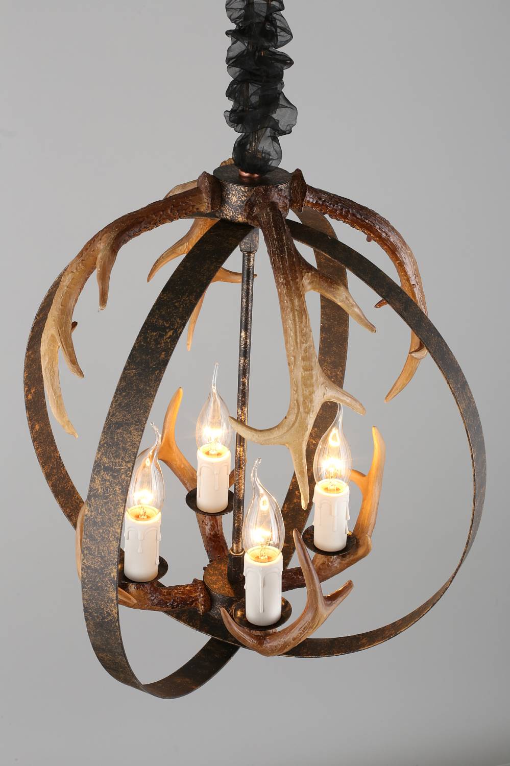 Подвесная люстра Omnilux Leporano OML-51906-04