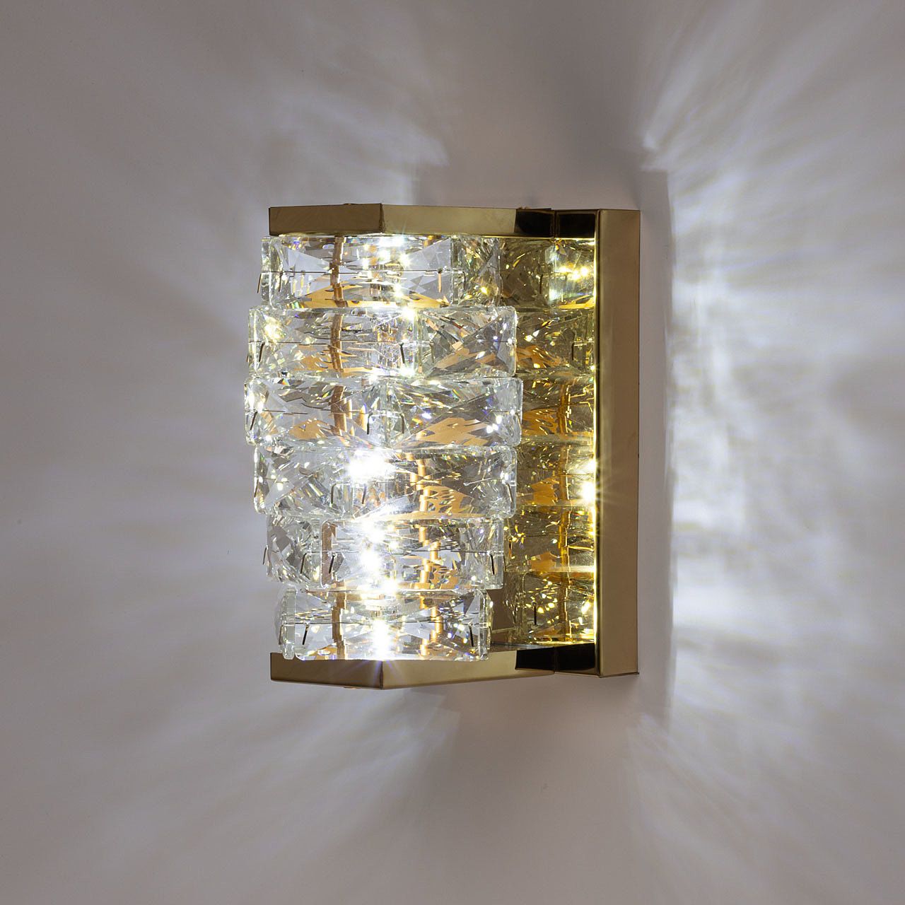 Настенное бра MW Light Гослар 498027601