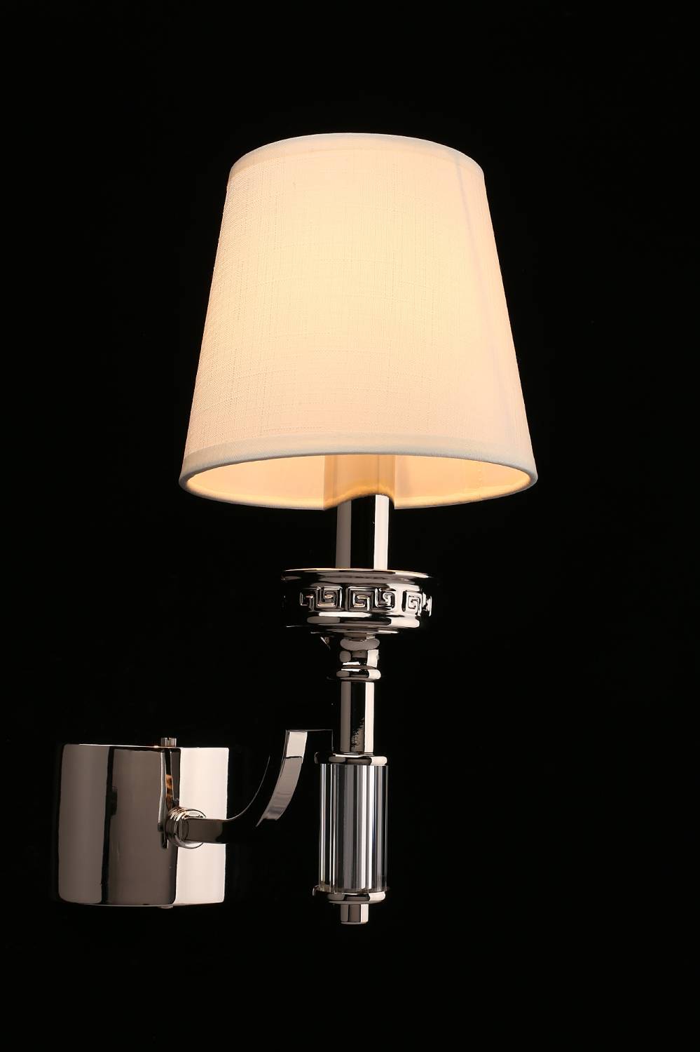 Настенное бра Aployt Patricia APL.716.01.01