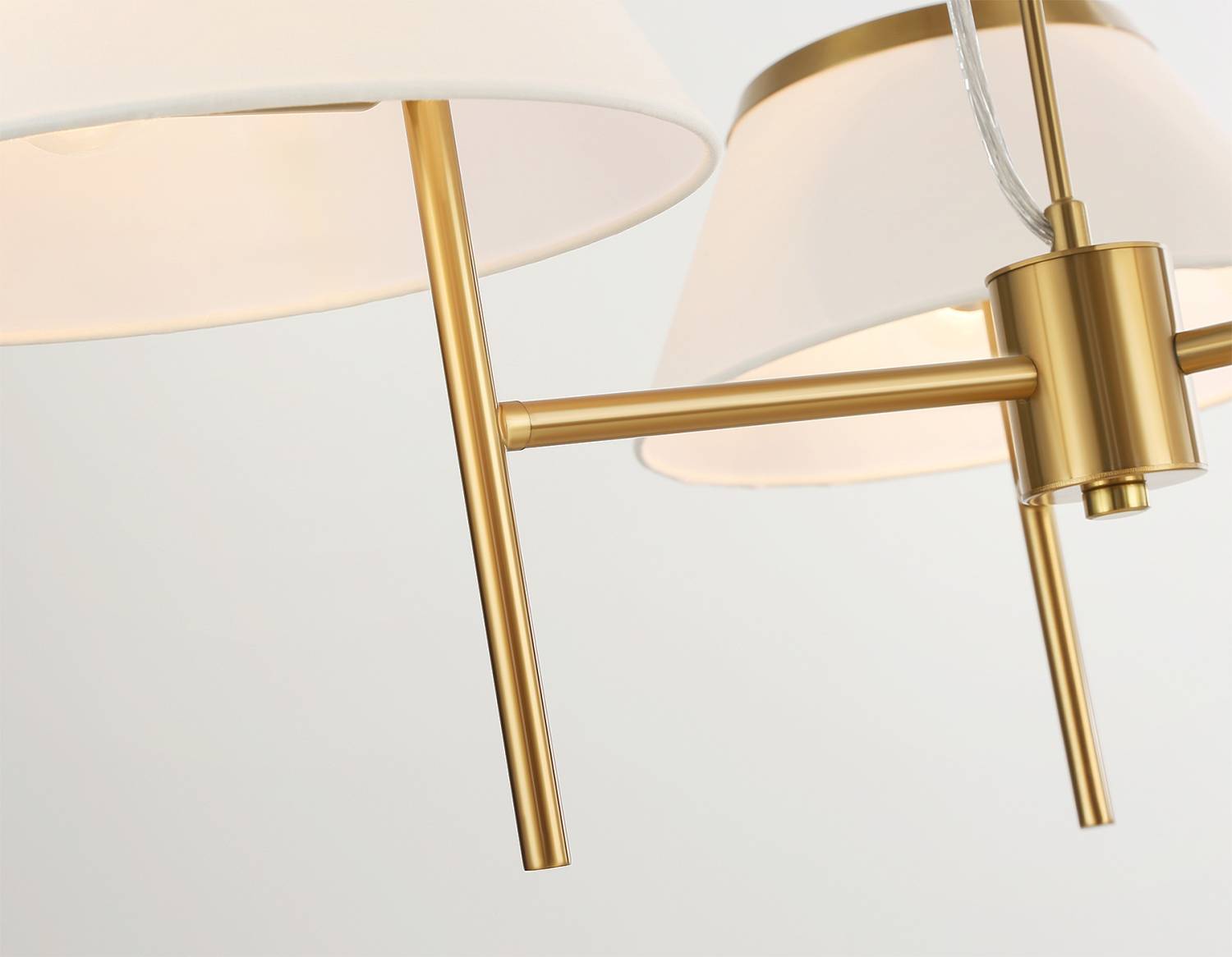 Подвесная люстра Ambrella CLASSIC LH72471