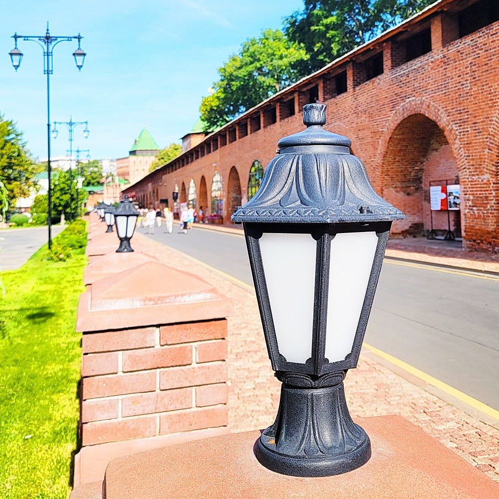 Уличный наземный светильник Fumagalli Anna E22.110.000.AYF1R