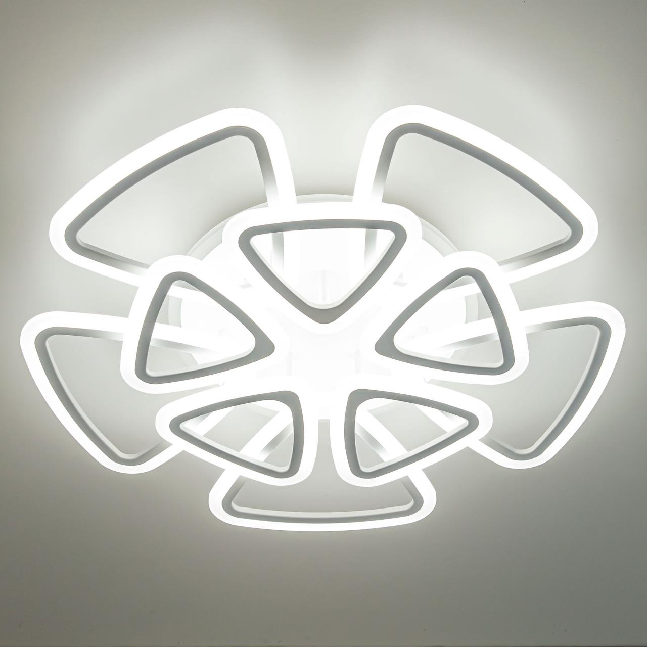 Потолочная люстра Citilux Мальта CL234A290E