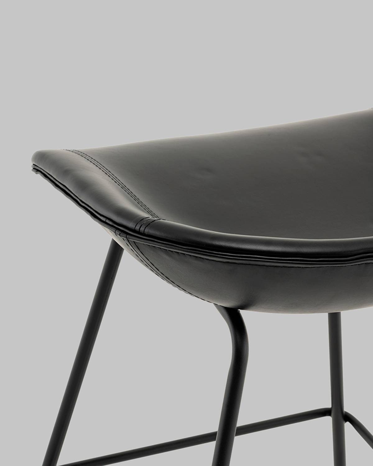 Полубарный стул Stool Group AV 461-Pbl-9005(PP)