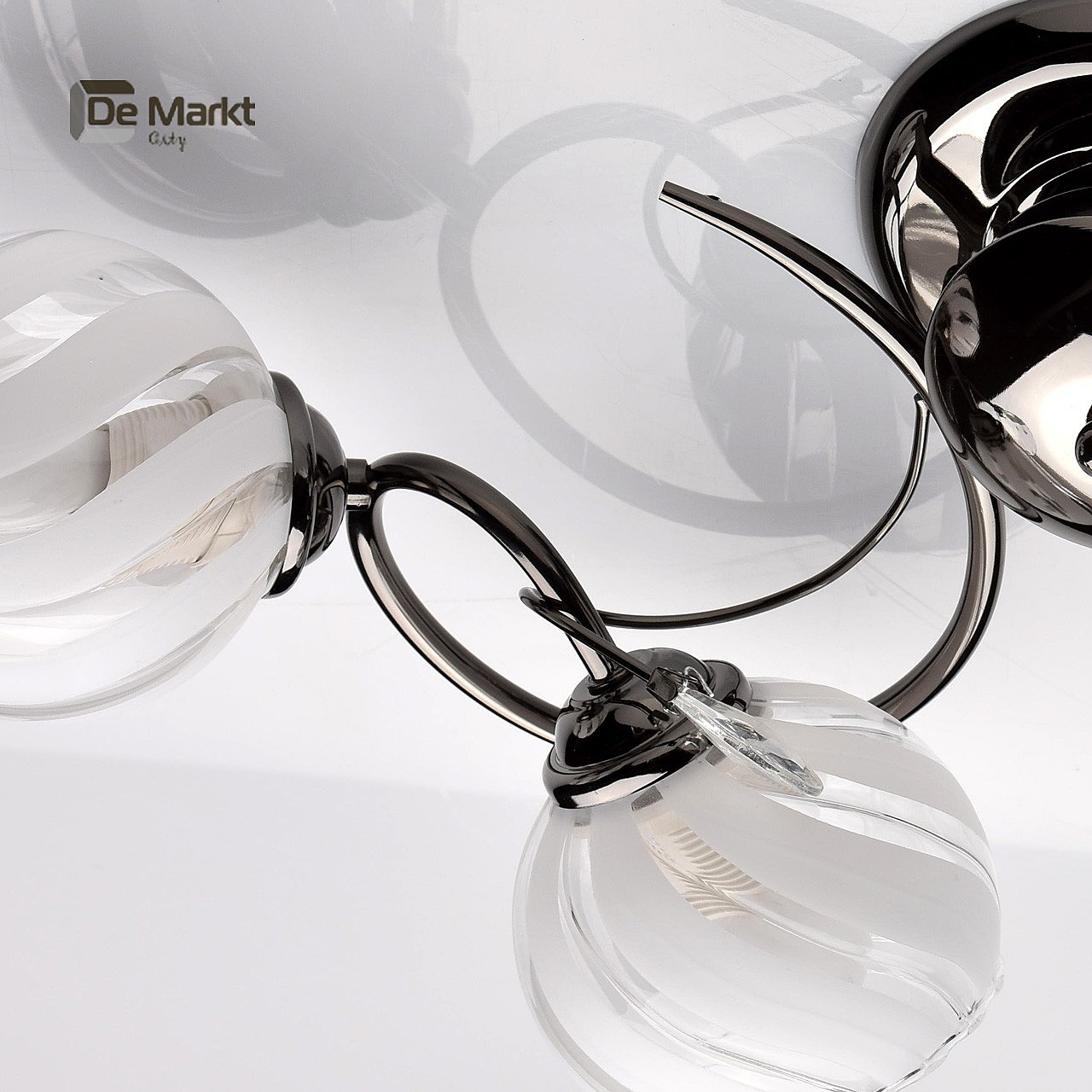 Потолочная люстра De Markt Грация 677010304