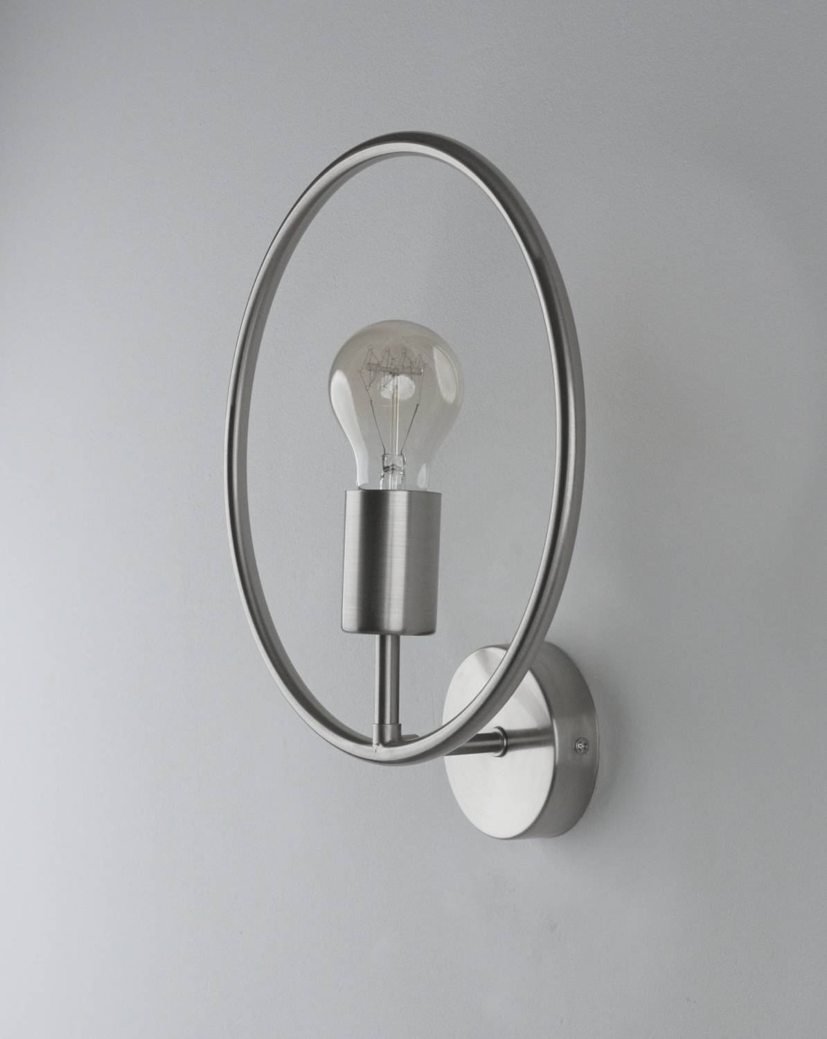 Настенное бра Moderli Sachara V11584-1W