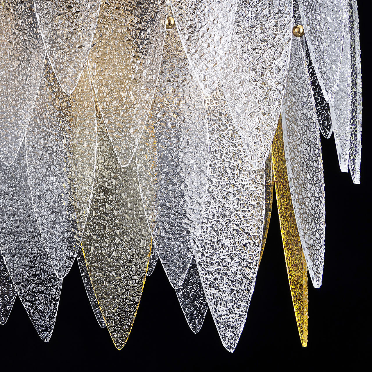 Подвесная люстра MW Light Эмилия 607014506