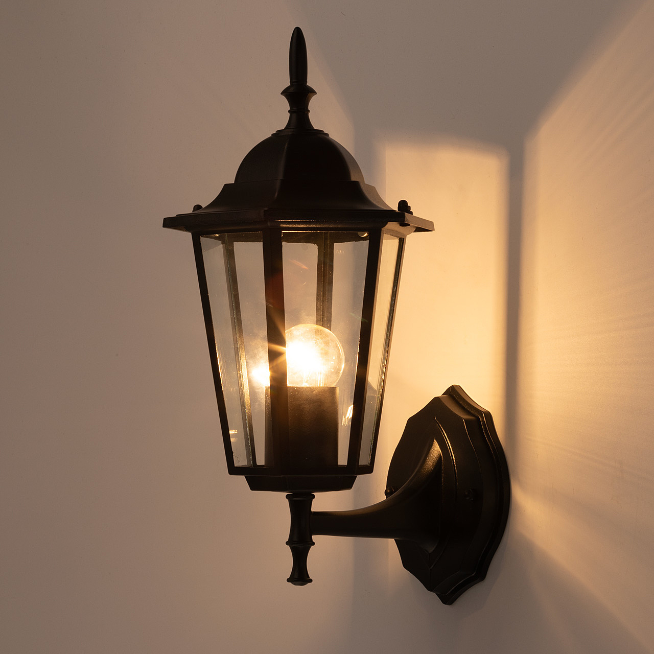 Уличный настенный светильник De Markt Фабур 804021201