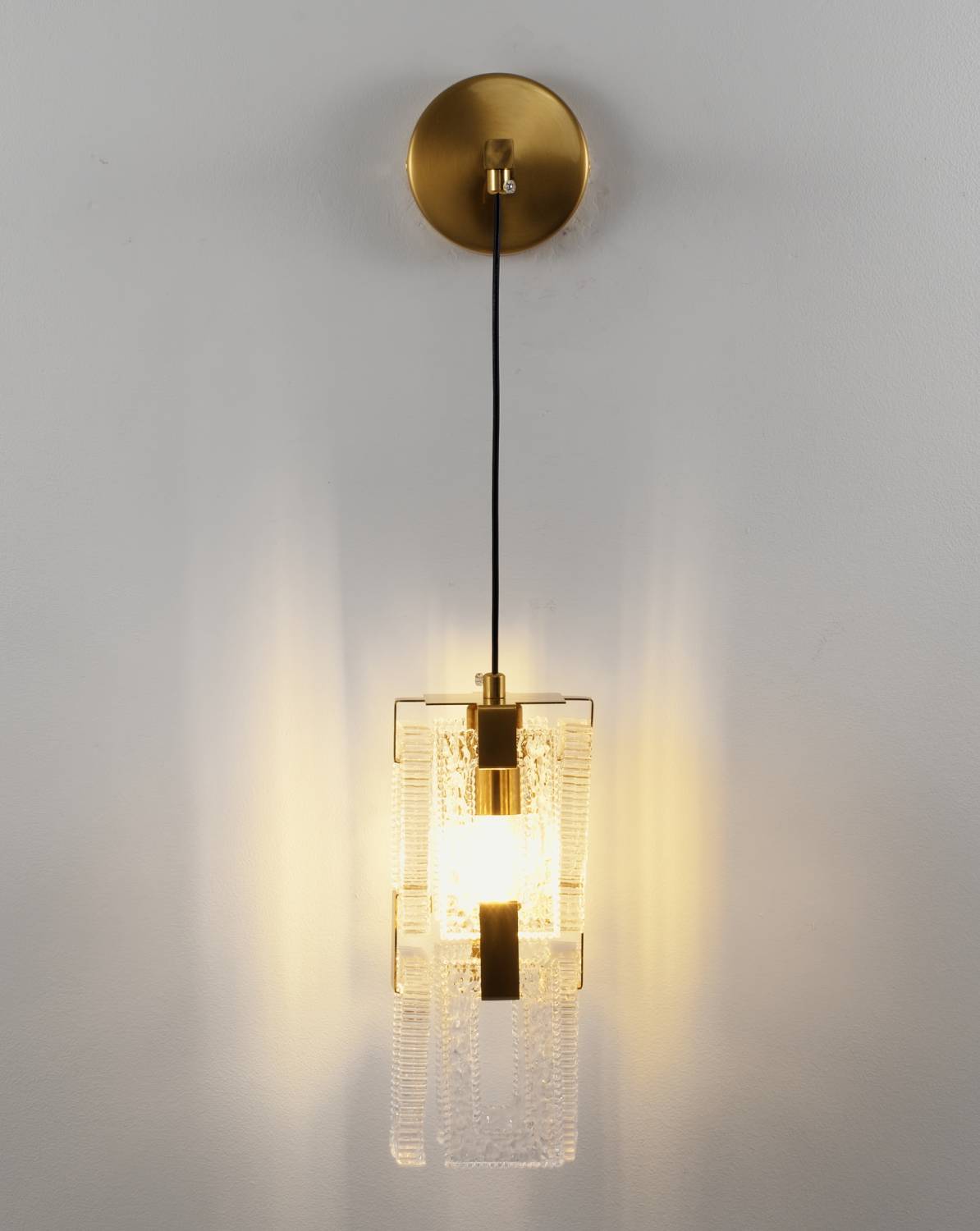 Светильник подвесной Moderli Lilly V11078-1W