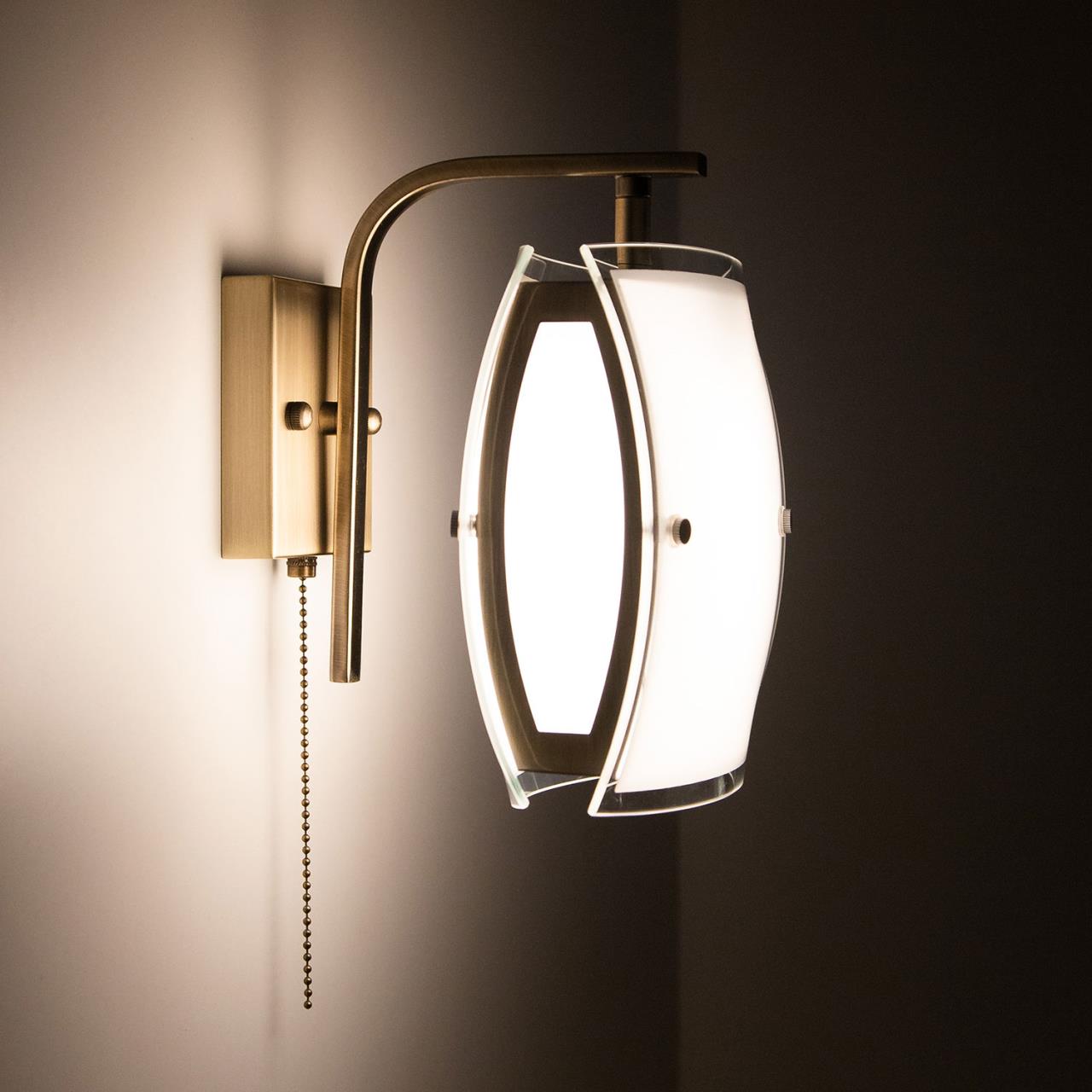 Настенное бра с выключателем Citilux Берген CL161313