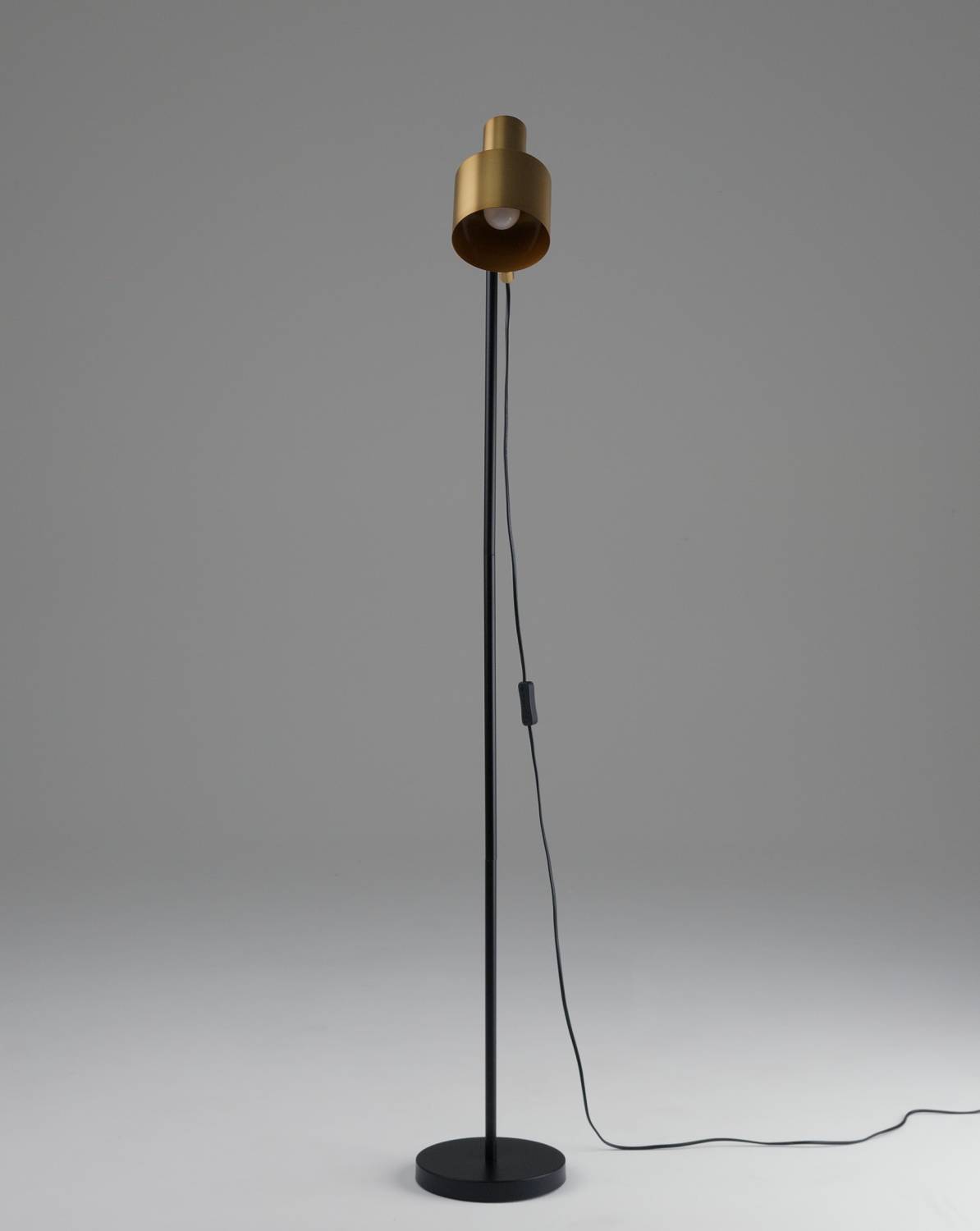 Торшер Moderli Artis V11270-1F