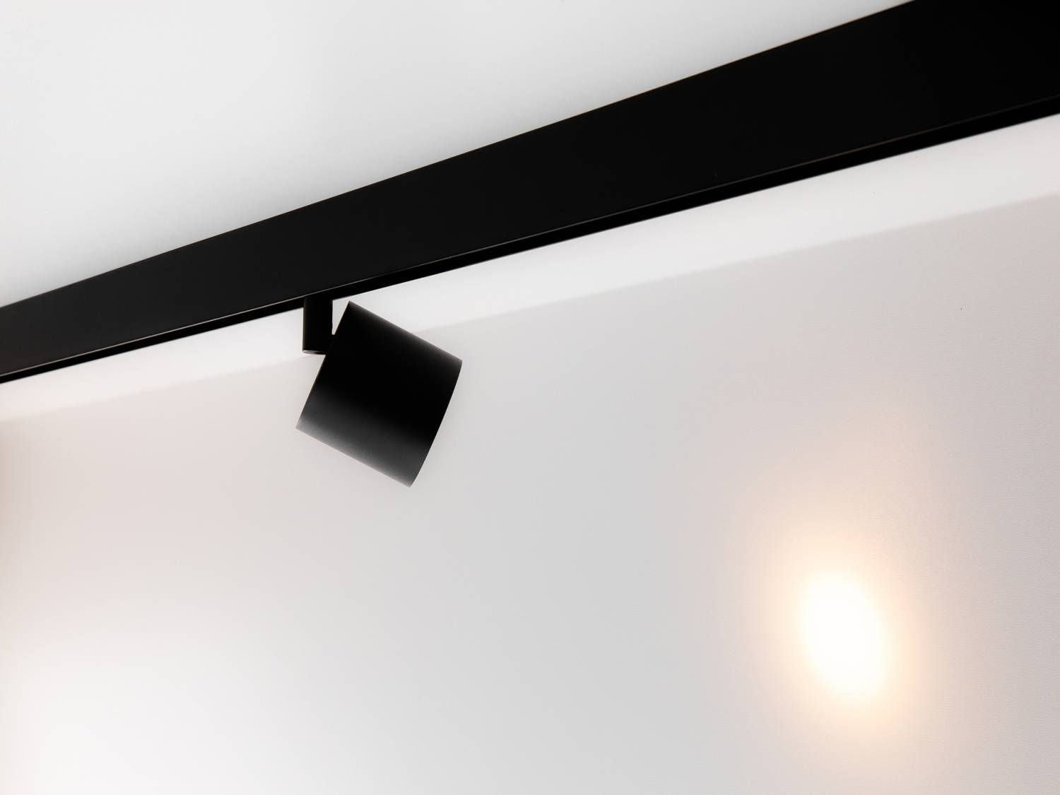 Трековый светильник SWG DesignLed SY mini SY-mini-521911-8.2-48-BL-NW