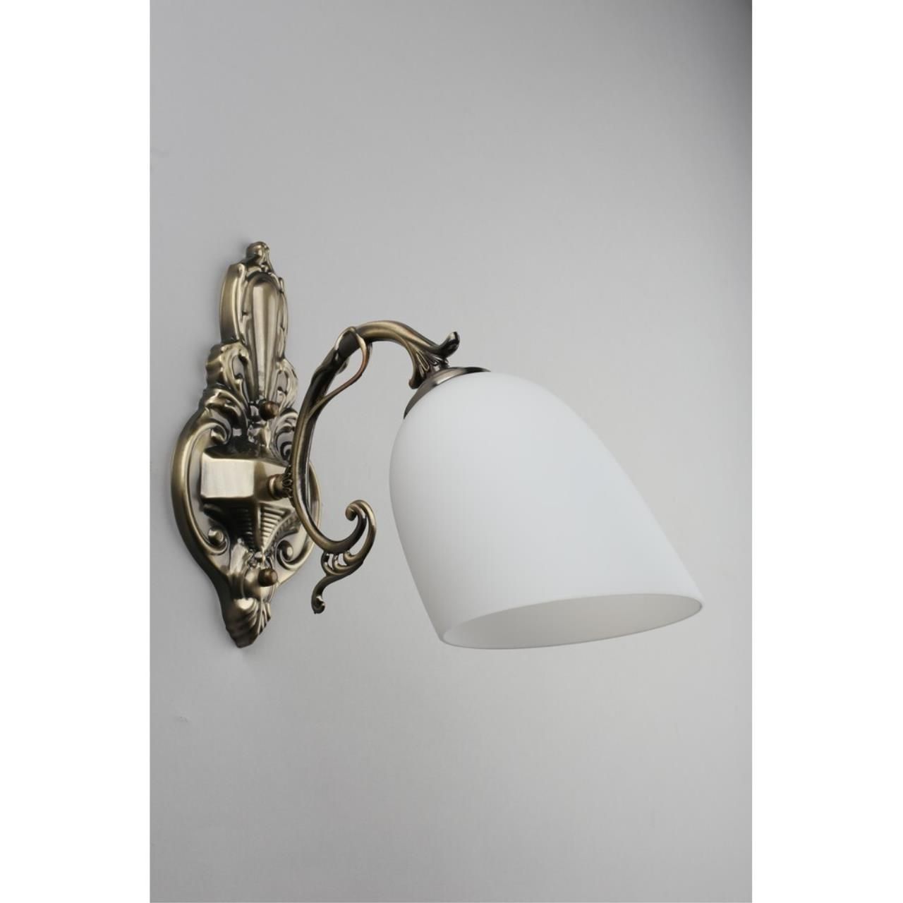 Настенное бра Omnilux Tellaro OML-56401-01