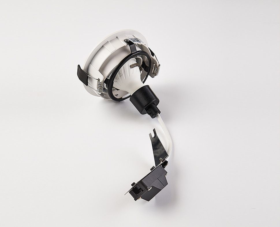 Встраиваемый светильник Italline DE DE-200 white