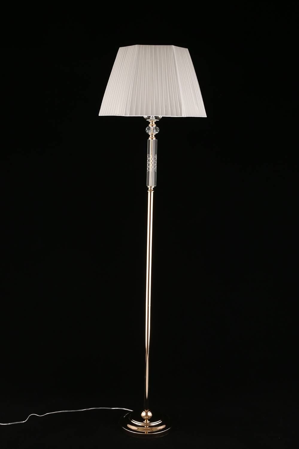 Торшер Aployt Silvian APL.719.05.01