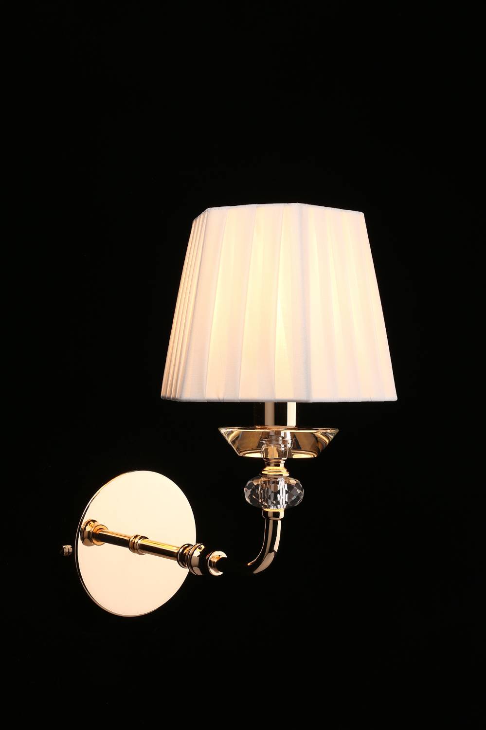 Настенное бра Aployt Silvian APL.719.01.01