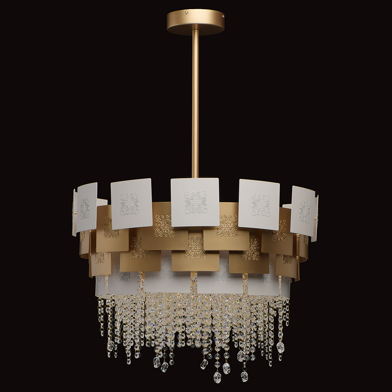 Люстра на штанге Chiaro Кармен 394011006