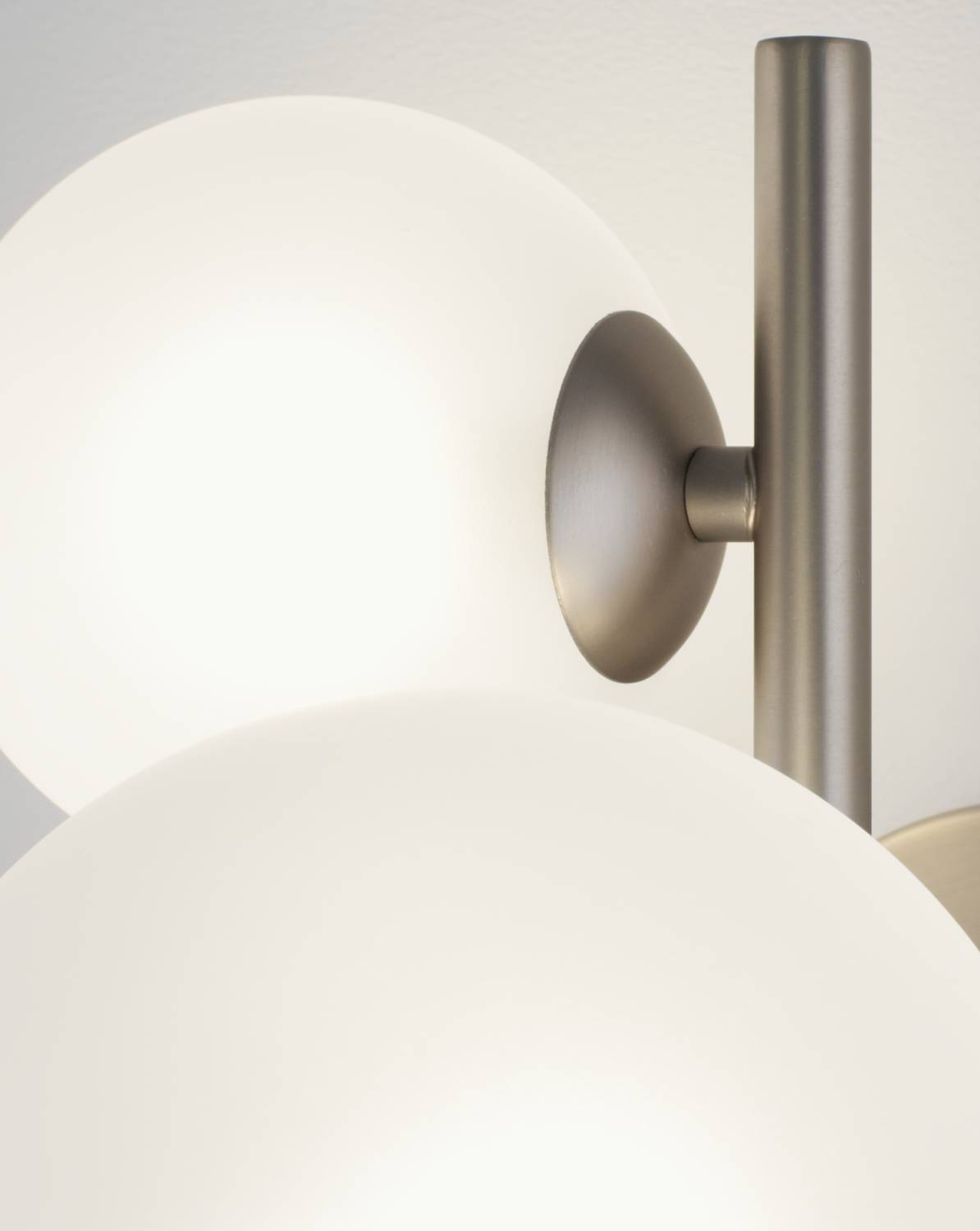 Настенное бра Moderli Molly V11464-3W