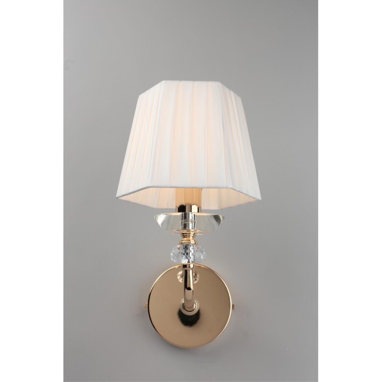 Настенное бра Aployt Silvian APL.719.01.01