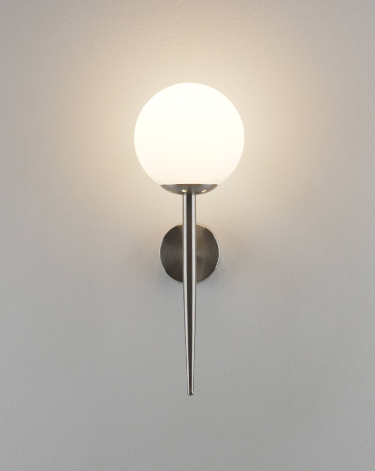 Настенное бра Moderli Scrumbel V11564-1W