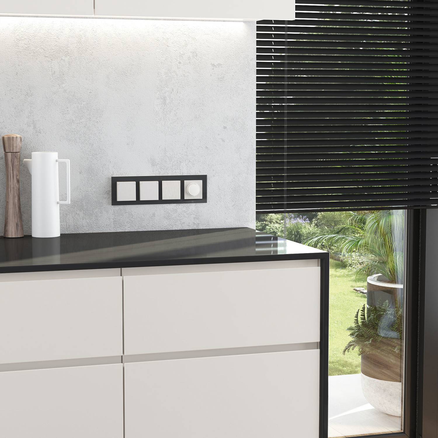 Розетка Werkel Встраиваемые механизмы перламутровый рифленый W1171213/ Розетка влагозащ. с зазем. с защит. крышкой и шторками N (перламутровый рифленый)