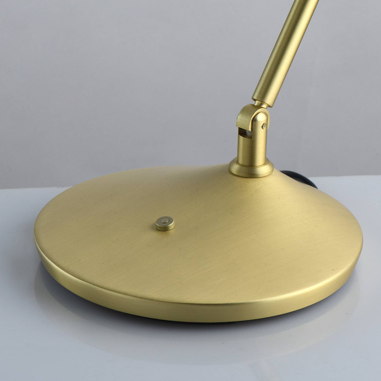 Настольная лампа De Markt Гэлэкси 632036001