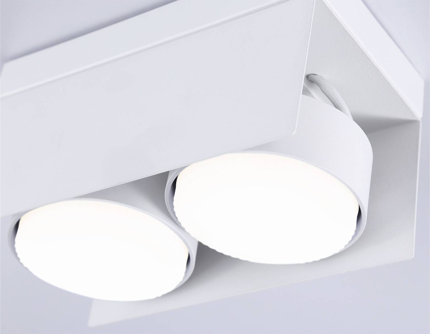 Накладной светильник Ambrella GX Standard tech TN70845