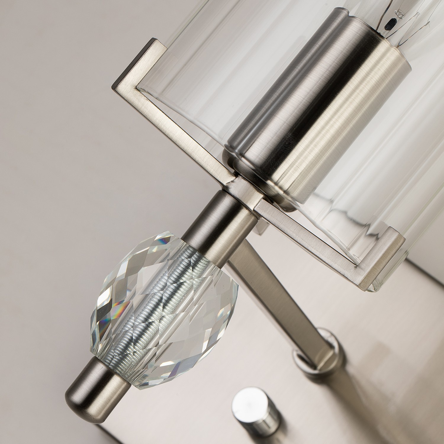 Настенное бра Favourite Stine 2704-1W