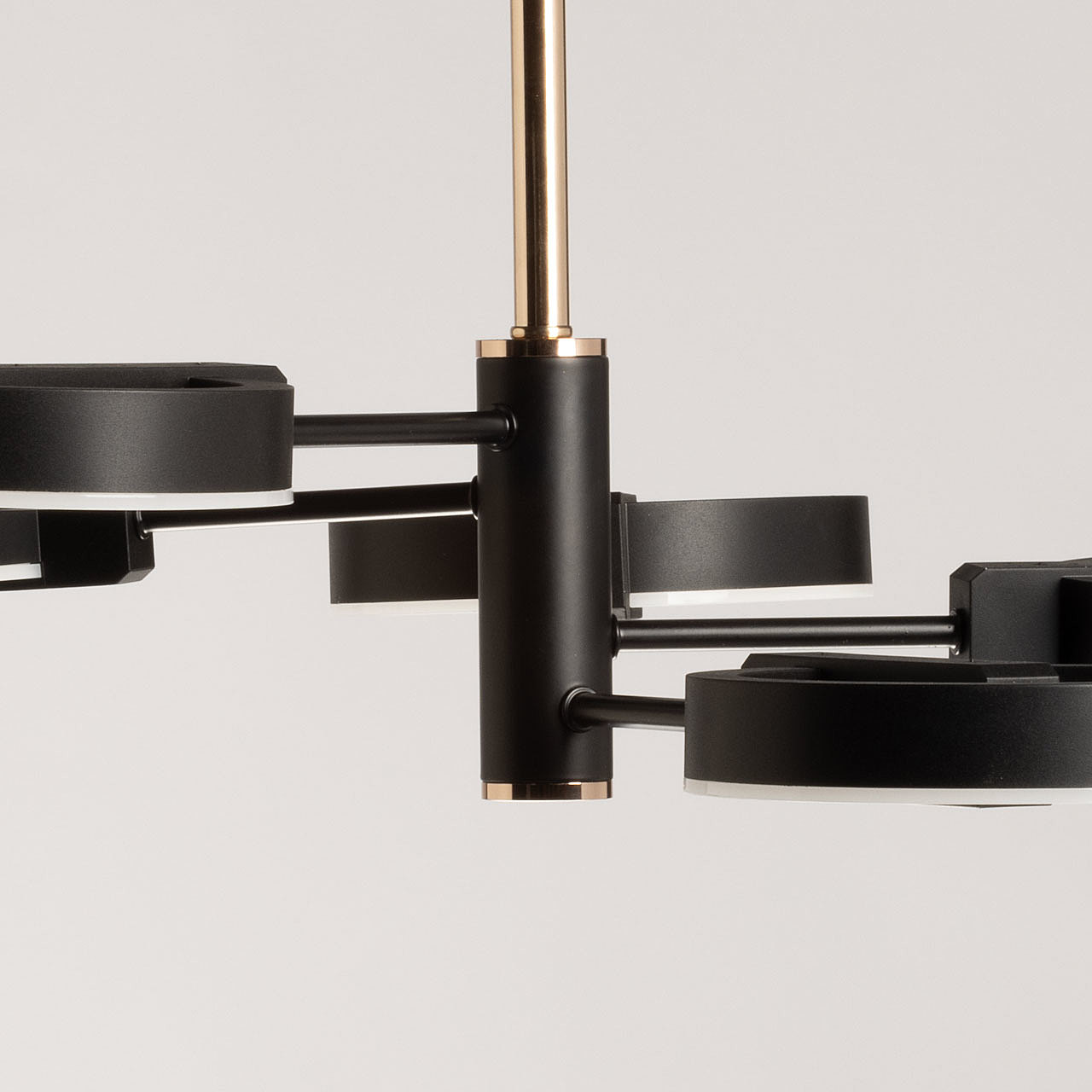 Потолочная люстра De Markt Драйв 377013905