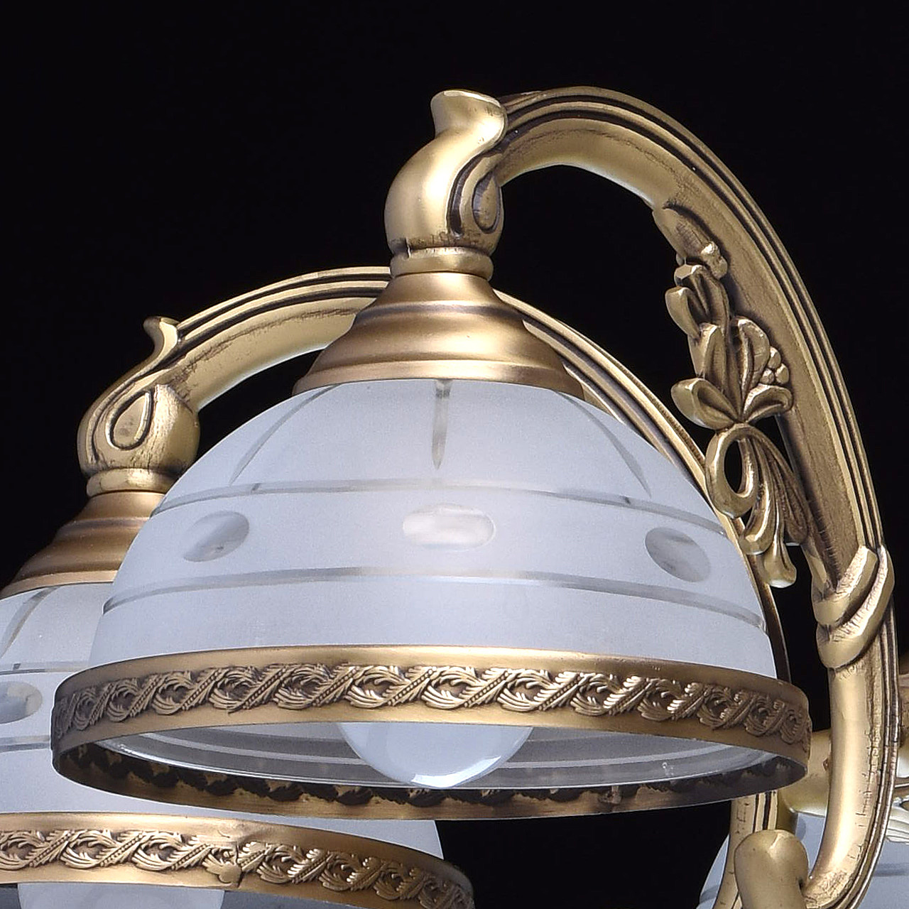 Подвесная люстра MW Light Ангел 295011005 Подвесная люстра MW Light Ангел 295011005