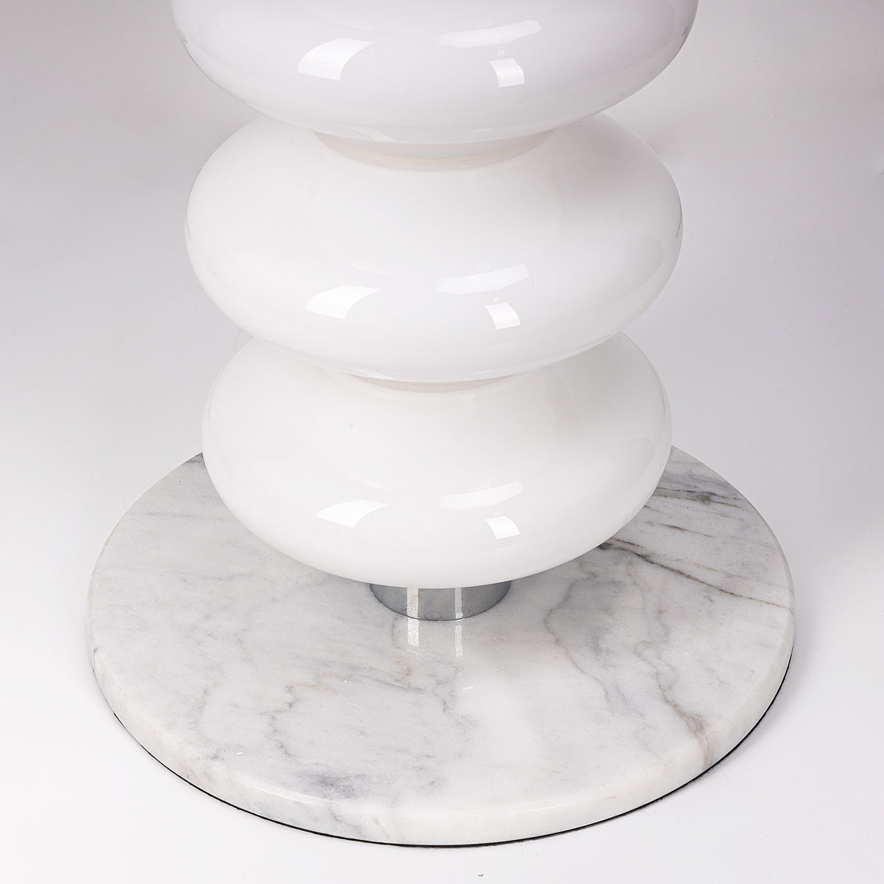 Настольная лампа De Markt Ауксис 722032601