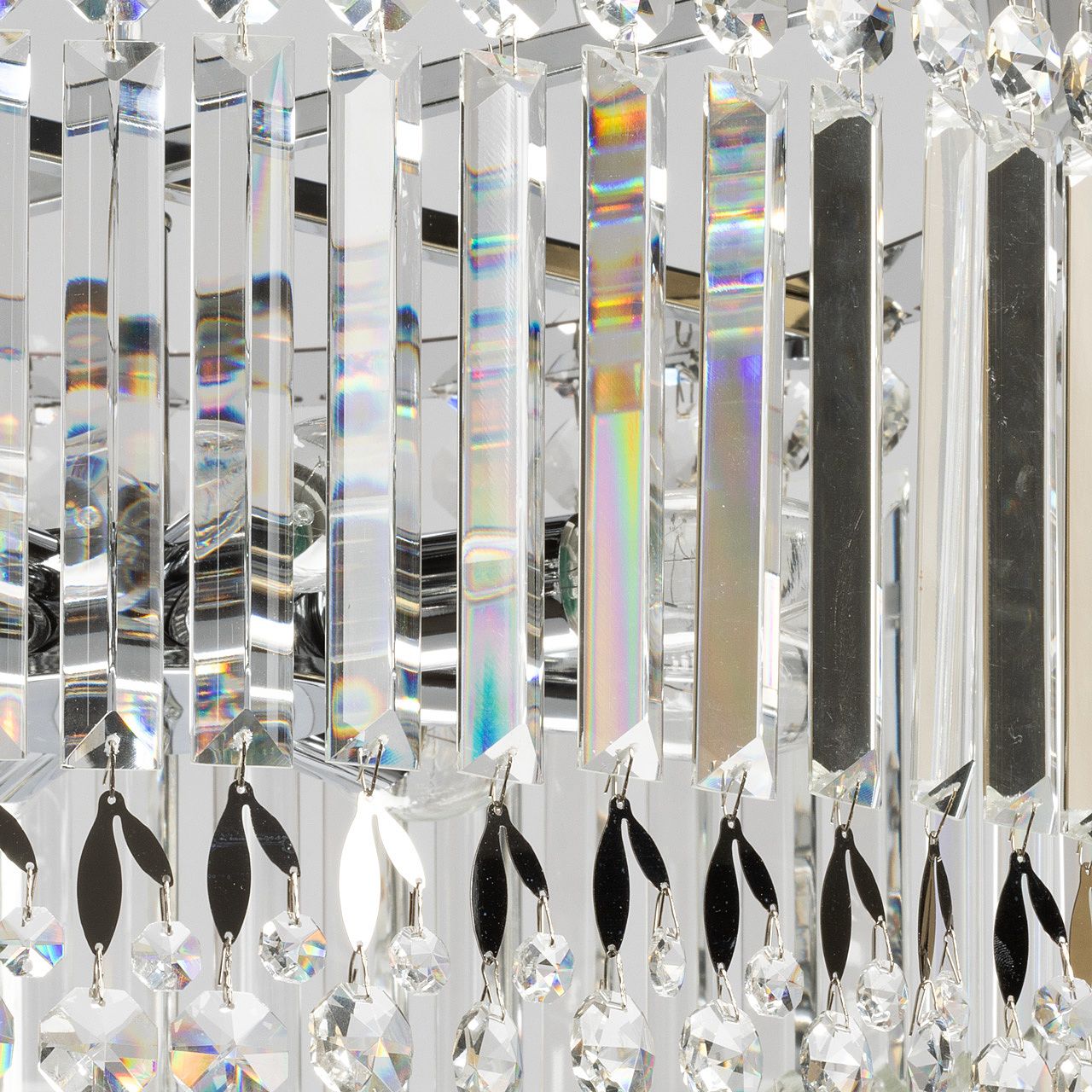 Подвесная люстра De Markt Арман 462012508